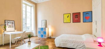 Appartement meublé  à louer, 6 pièces, 6 chambres, 25 m²