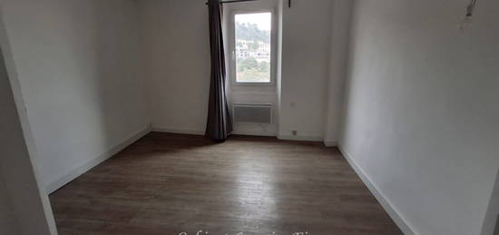 Appartement  à louer, 2 pièces, 1 chambre, 56 m²