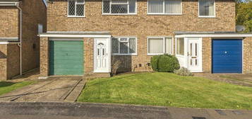 3 bedroom semi-detached house for sale