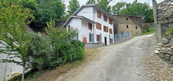 Casa indipendente in vendita in via Molino Mogne s.n.c