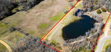 501 N Western Lot 1 Ave, Tishomingo, OK 73460