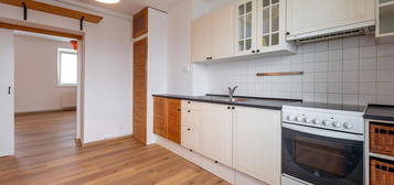 Pronájem bytu 4+1 95 m² (Podkrovní)