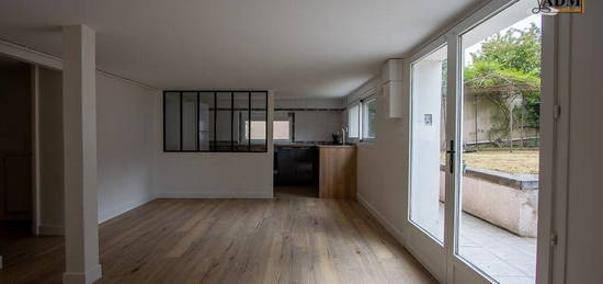 Appartement  à louer, 2 pièces, 1 chambre, 45 m²