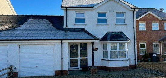 Link detached house for sale