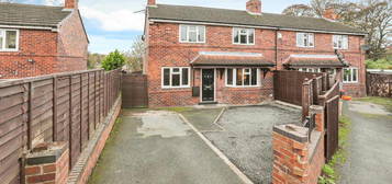 5 bedroom semi-detached house for sale