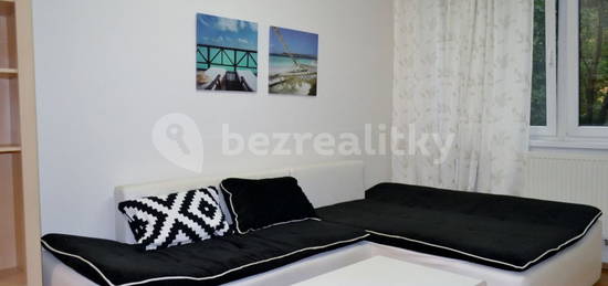 Pronájem bytu 2+kk 42 m², U Michelského mlýna, Hlavní město Praha