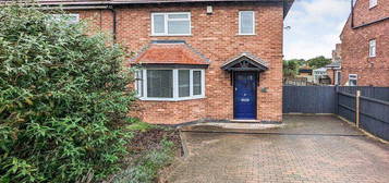 3 bedroom semi-detached house