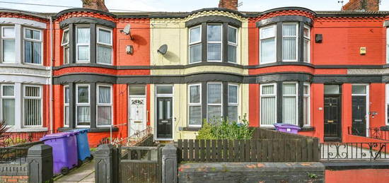 3 bedroom terraced house for sale