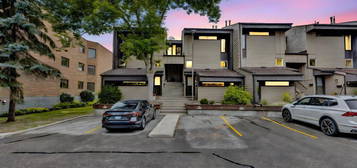23 1900 Henderson Highway, Winnipeg, Manitoba