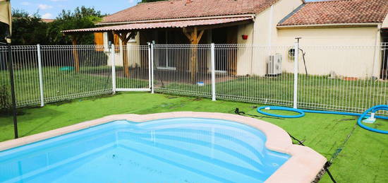 Villa T5/T6 avec piscine sur 1457m² clos