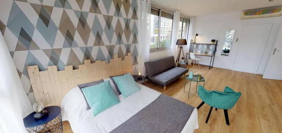 Appartement meublé  à louer, 3 pièces, 3 chambres, 28 m²