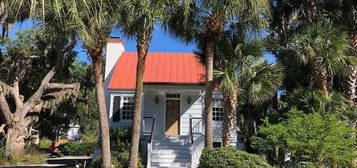 315 King St, Beaufort, SC 29902