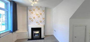 2 bedroom terraced house