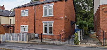 2 bedroom semi-detached house for sale