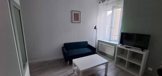 Studio meublé de 21 m2 rue de Cernay à Reims