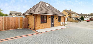 2 bed bungalow for sale