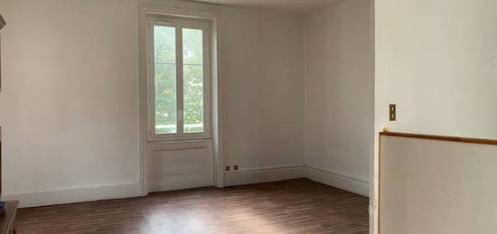 APPARTEMENT AMBERIEU EN BUGEY