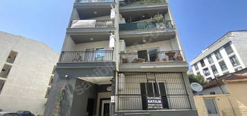 PAZARA 250m-ÖN CEPHE-KOMBİLİ-GENİŞ-ANKASTRELİ 1+1 DAİRE!!