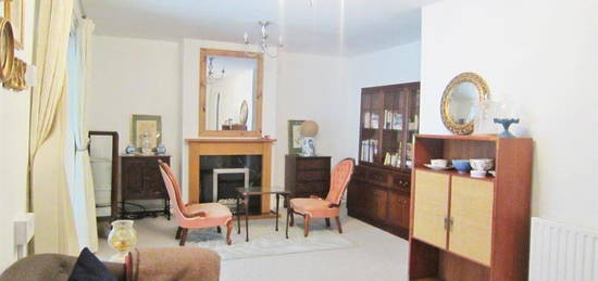 3 bed terraced house to rent