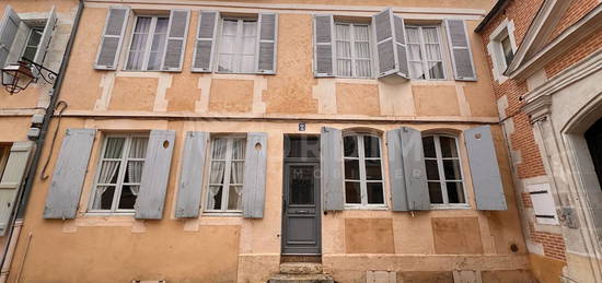 Maison 2 étages  à vendre, 6 pièces, 4 chambres, 185 m²