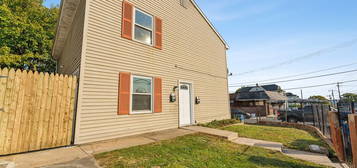 268 Hill St Unit A, Waterbury, CT 06704