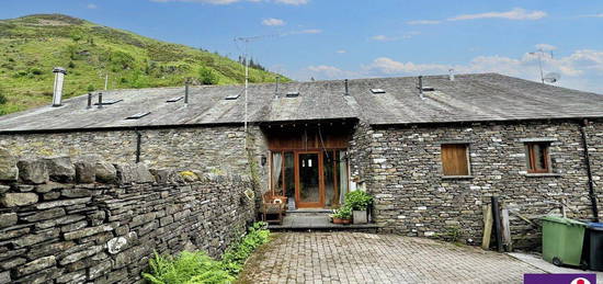 2 bed barn conversion for sale