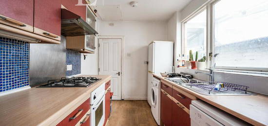 3 bedroom terraced house