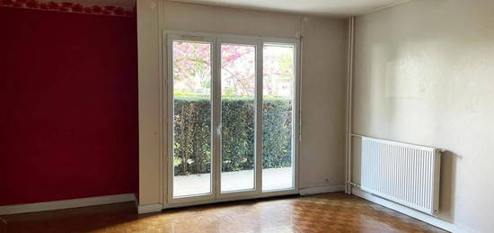 Appartement  à vendre, 3 pièces, 2 chambres, 81 m²