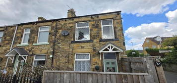 2 bedroom semi-detached house to rent