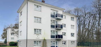 3 bedroom flat for sale