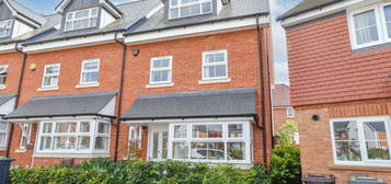 End terrace house for sale in Hudson Gardens, Waterlooville PO8