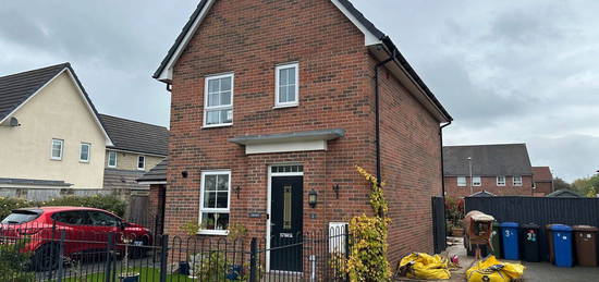 3 bed detached house for sale