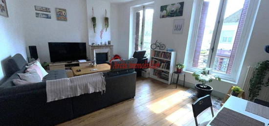 Location appartement 5 pièces 97 m²