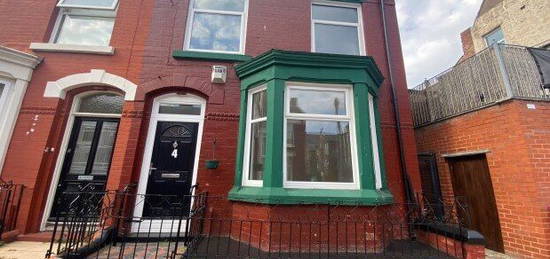 3 bed property to rent