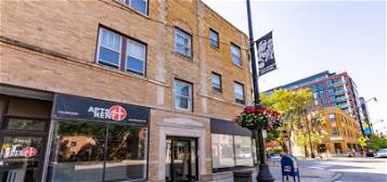 2480 N Lincoln Ave Unit 3, Chicago, IL 60614