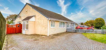 2 bedroom semi-detached bungalow for sale