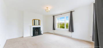 2 bed flat to rent