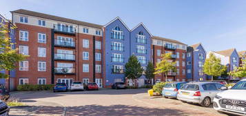 2 bed flat for sale