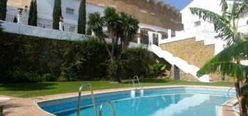 Alquiler de  Casa o chalet en calle 01b Nva Andaluc