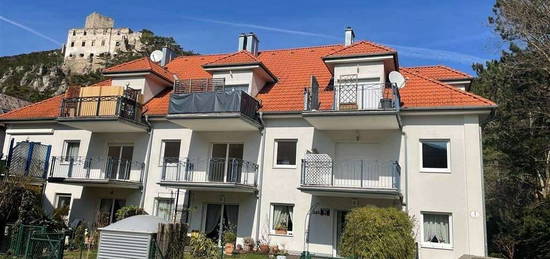 WUNDERSCHÖNE, GEPFLEGTE WOHNUNG MIT BALKON UND GARAGE