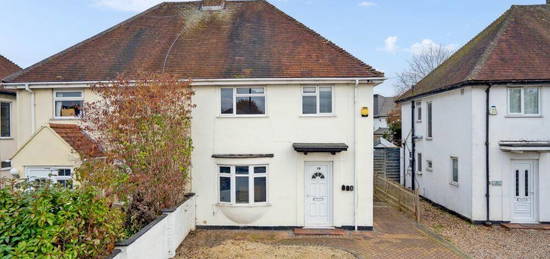 3 bedroom semi-detached house for sale