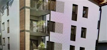 4-Zimmer-Wohnung mit gehobener Innenausstattung mit 2 Balkonen und EBK in Bad Aibling