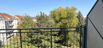 ** 3-Raum Wohnung mit Balkon**