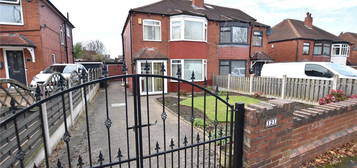 3 bed semi-detached house for sale