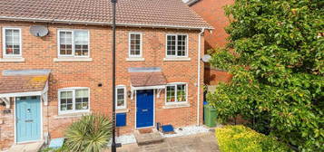 3 bed semi-detached house for sale