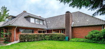 gepflegter Bungalow auf großzügigem Grundstück in zentraler Lage in Freiburg an der Elbe