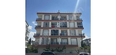 DEMET EMLAK'TAN EMEK MAHALLESİNDE SATILIK 2+1CADDE ÜSTÜNDE DAİRE