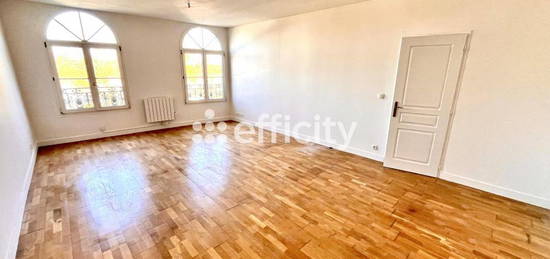 Appartement  à vendre, 3 pièces, 2 chambres, 68 m²