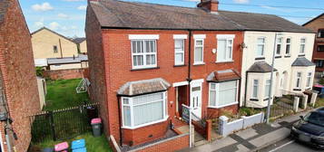 3 bedroom end of terrace house for sale