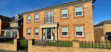 5 bedroom detached house for sale